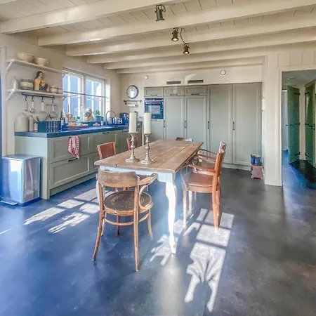 In Hébergement de vacances *